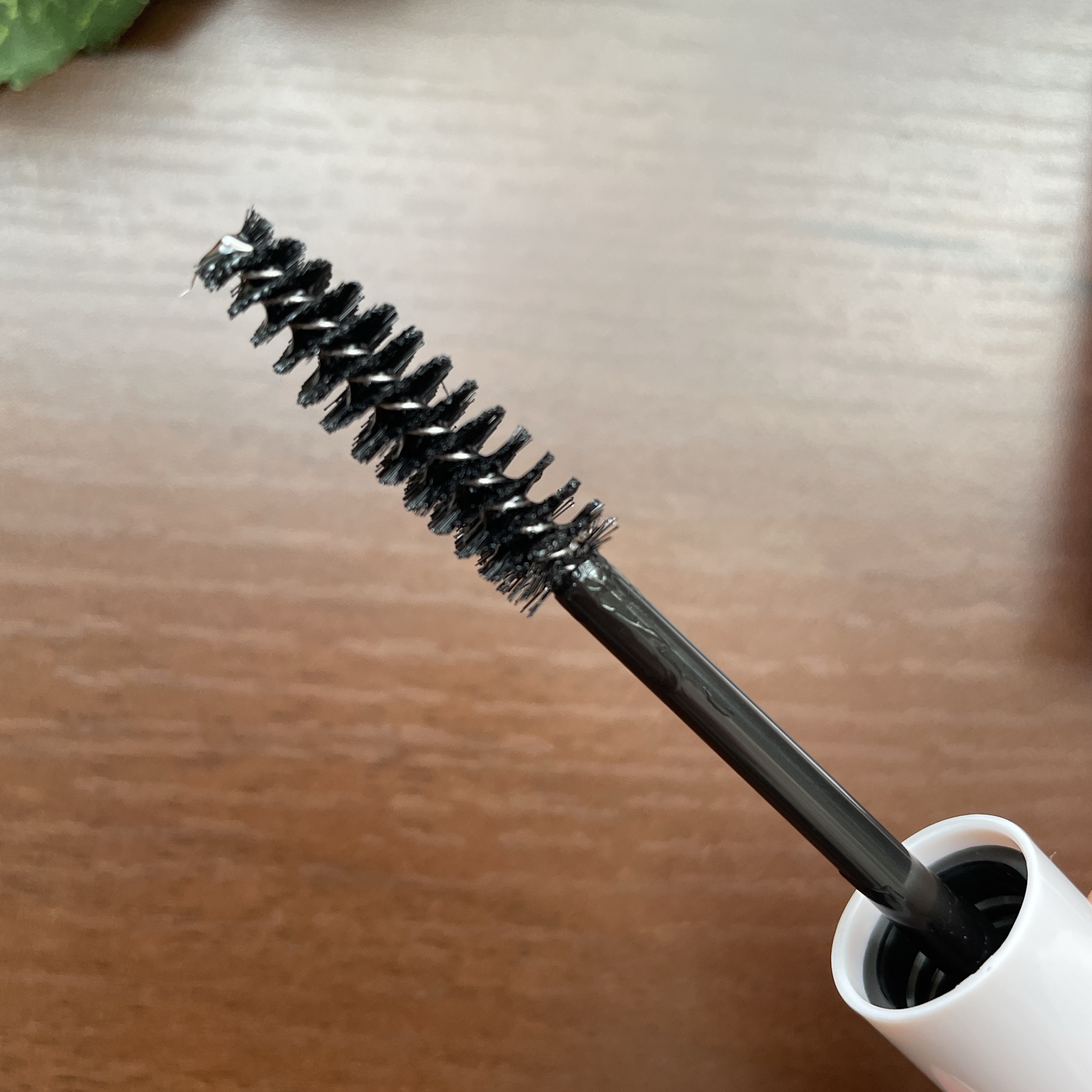 まとめ髪ポイントブラシ/DAISO/ヘアジェルを使ったクチコミ（3枚目）