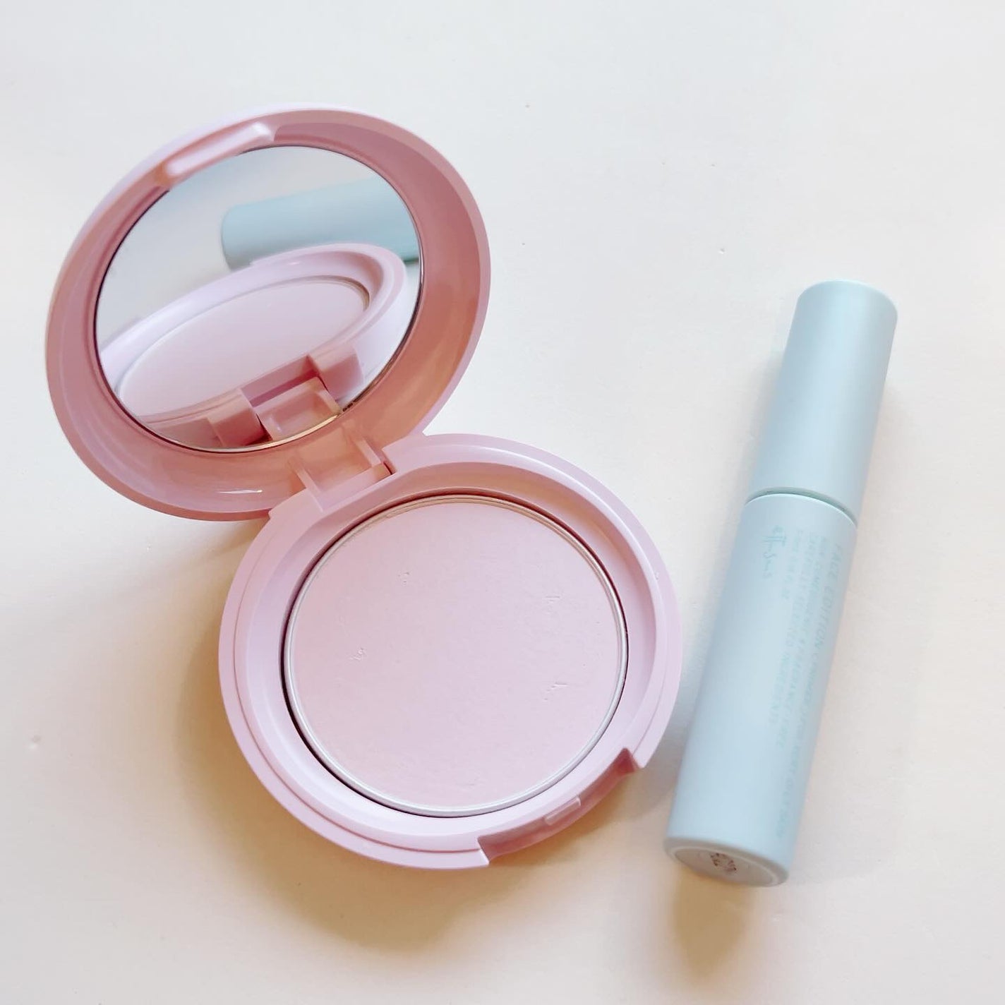 megu on LIPS 「ひんやりベースで夏も快適肌☀️エテュセの人気パウダー&部分用プ..」(5枚目)