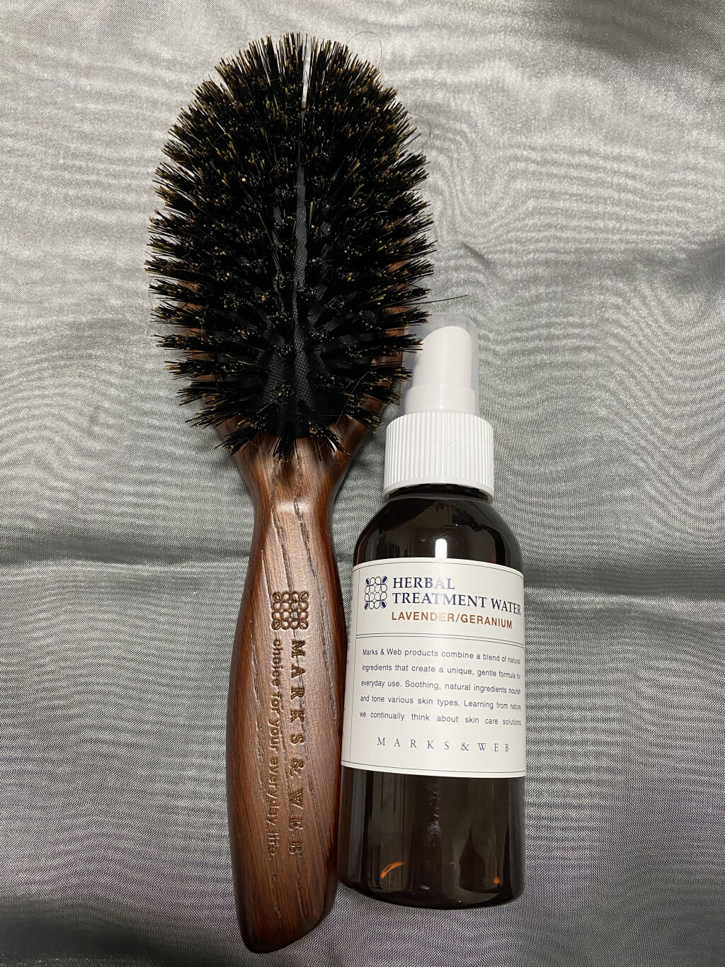 ウッドヘアブラシ ブラウン/MARKS&WEB/ヘアブラシを使ったクチコミ（3枚目）