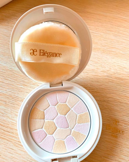 ラ プードル オートニュアンス/Elégance/プレストパウダーを使ったクチコミ(2枚目)