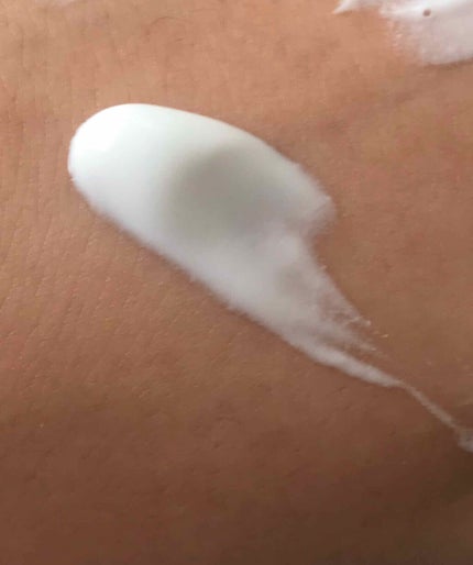 アンブリオリス モイスチャークリーム/アンブリオリス/フェイスクリームを使ったクチコミ(3枚目)