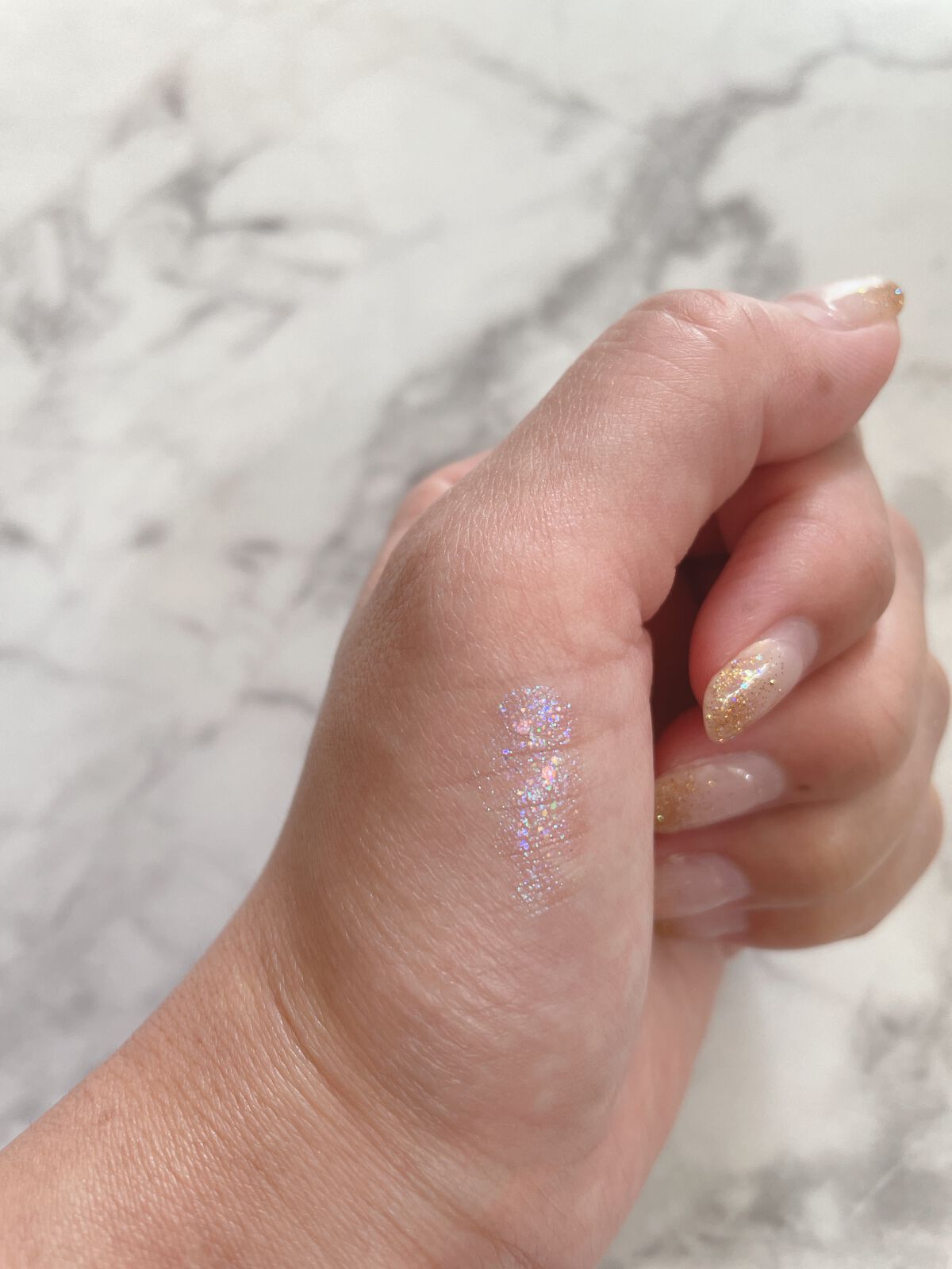 リキッド グリッター シャドウ/rom&nd/グリッターを使ったクチコミ（3枚目）