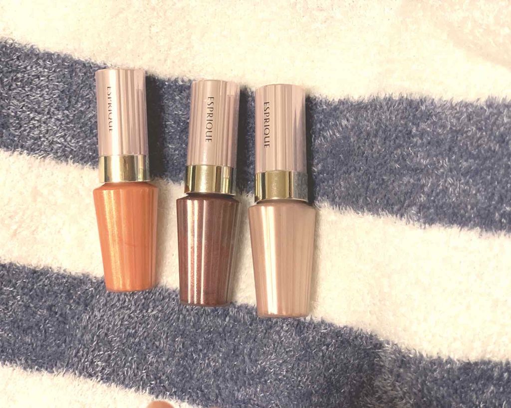 グロウ アイヴェール/ESPRIQUE/リキッドアイシャドウを使ったクチコミ（1枚目）