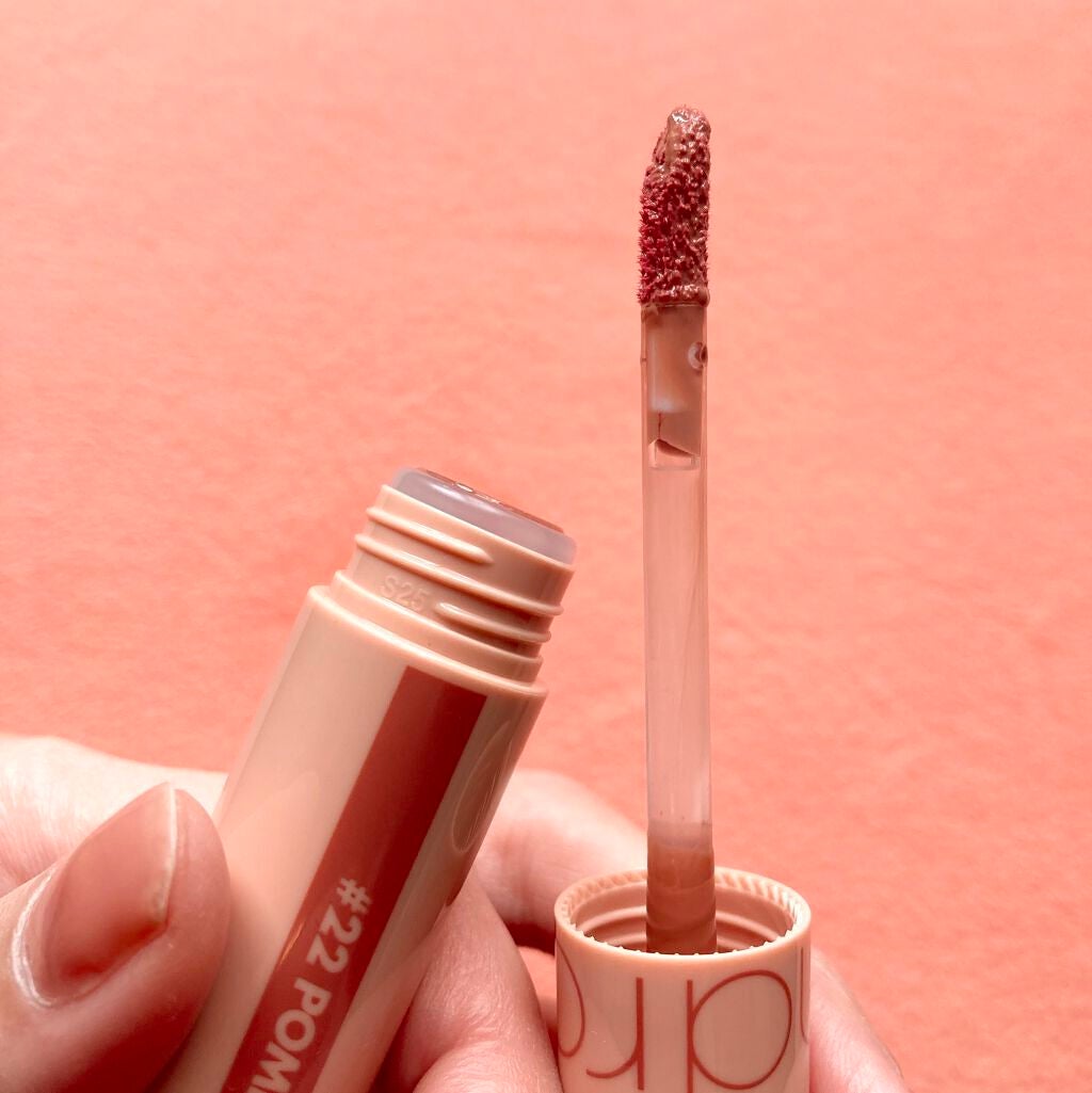 ジューシーラスティングティント/rom&nd/リップティントを使ったクチコミ(3枚目)