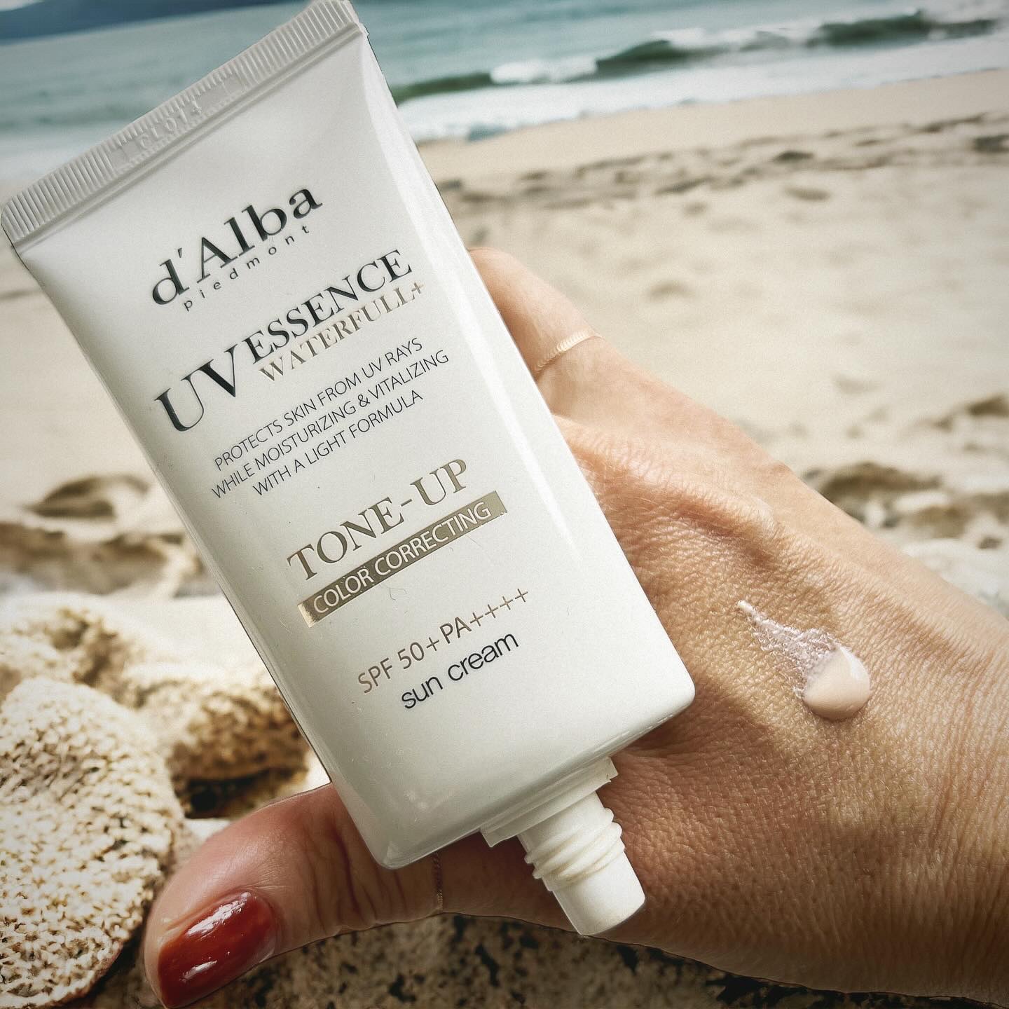 ウォータフルトーンアップサンクリーム/ダルバ/日焼け止めクリームを使ったクチコミ（1枚目）