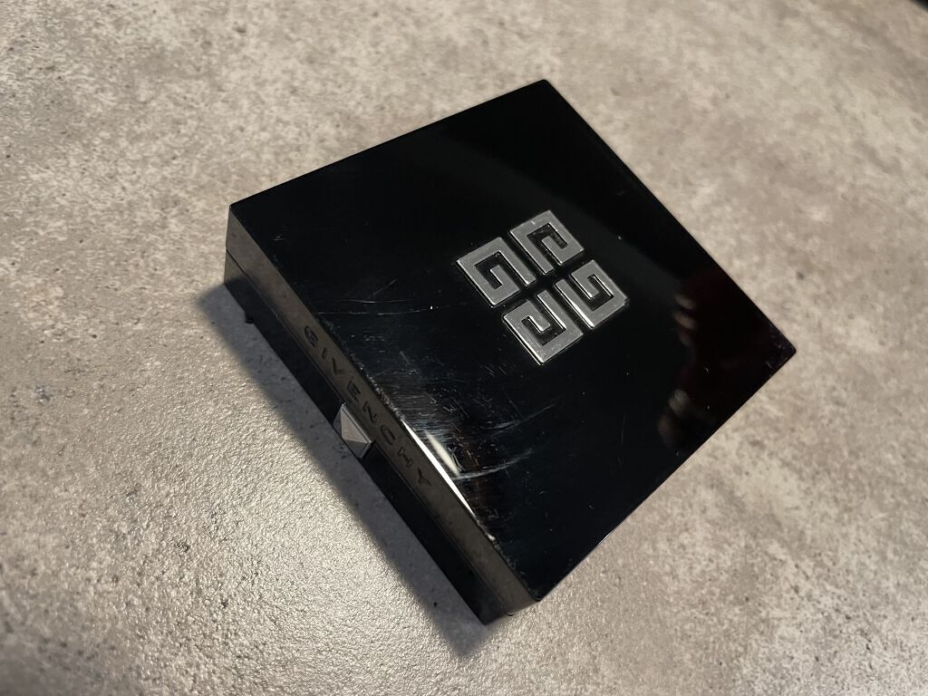 プリズム・ヴィザージュ/GIVENCHY/プレストパウダーを使ったクチコミ（1枚目）