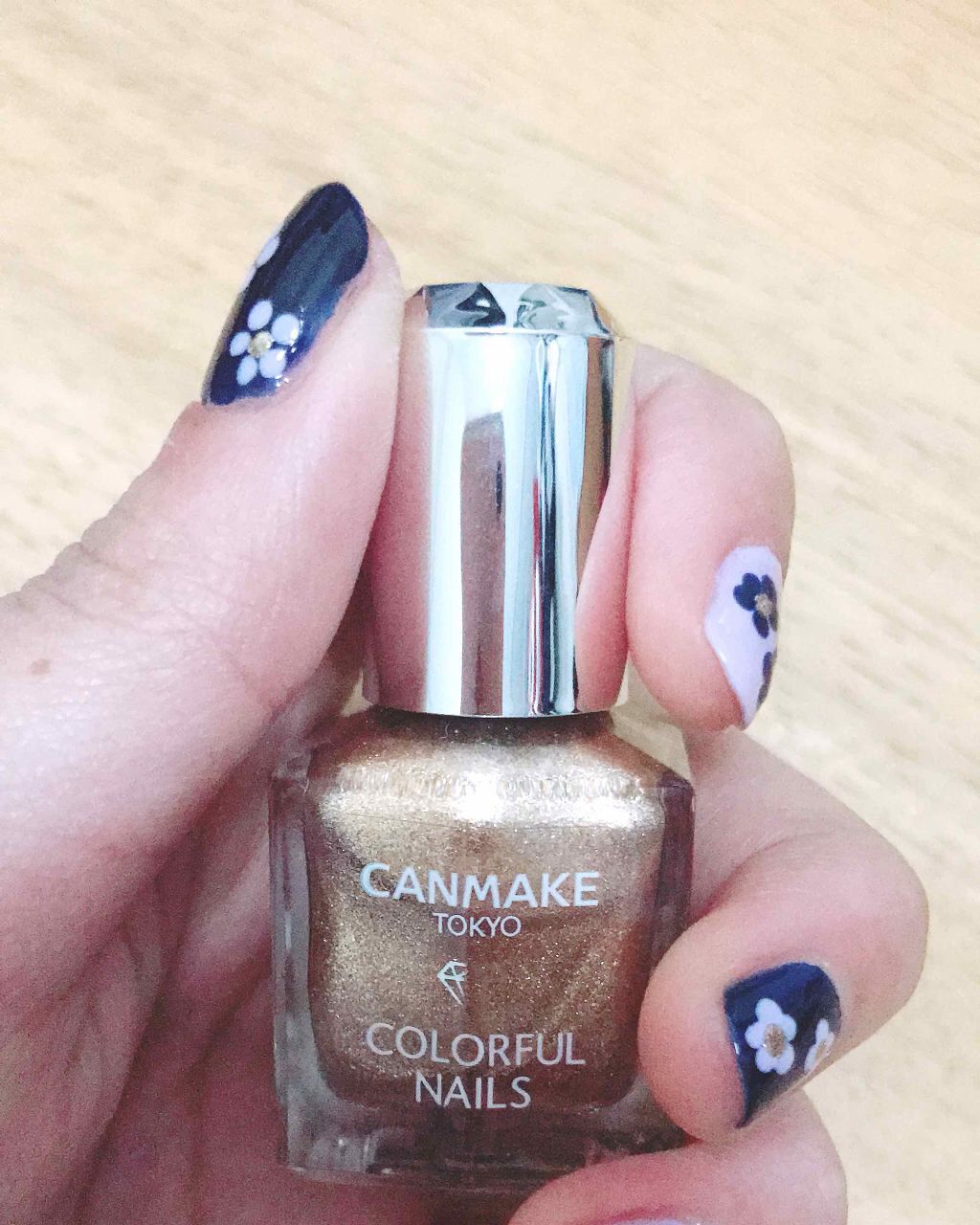 カラフルネイルズ/キャンメイク/マニキュアを使ったクチコミ(4枚目)