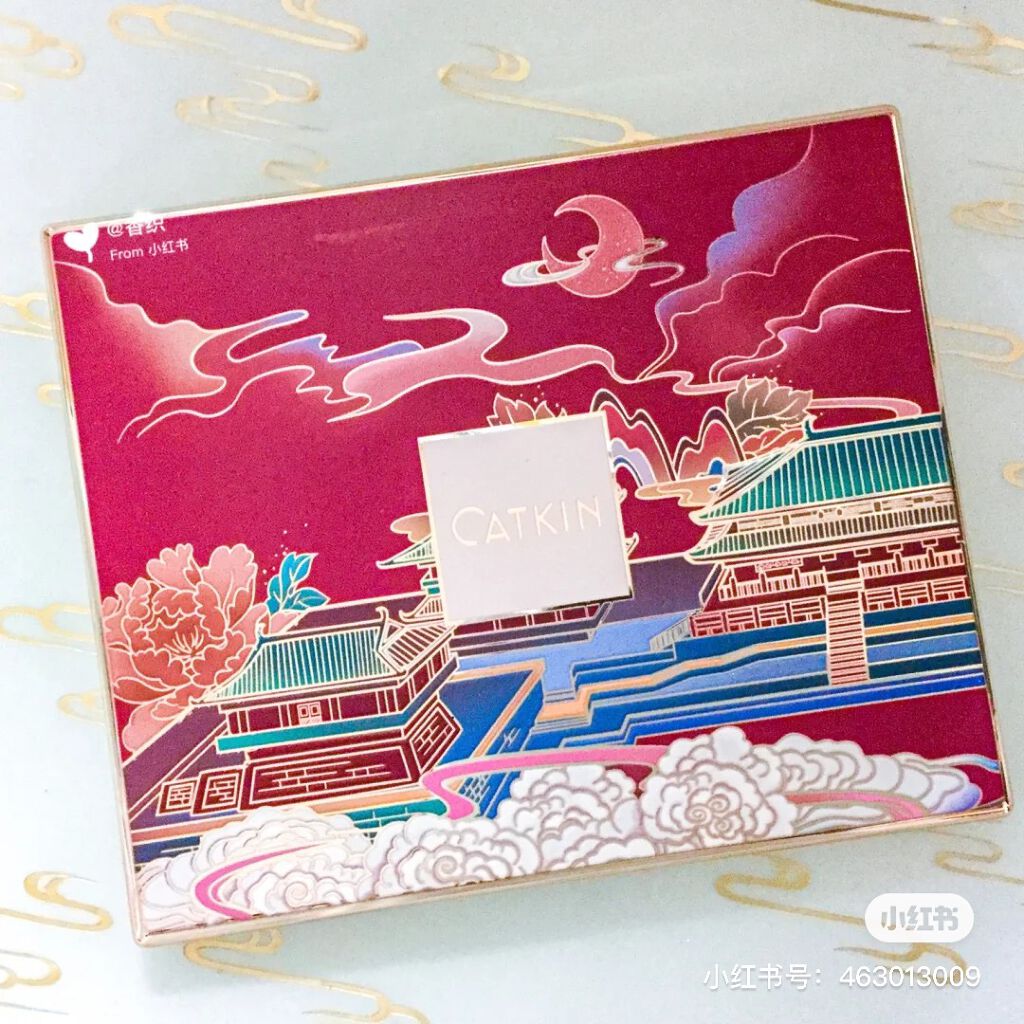 春江花月夜12色アイシャドウパレット/CATKIN/アイシャドウパレットを使ったクチコミ（1枚目）