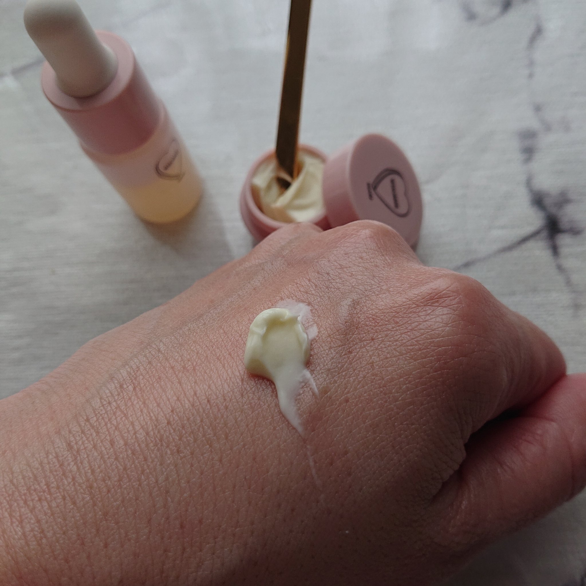 オイル美容液 ミニ8ml/WHOMEE/美容液を使ったクチコミ（2枚目）