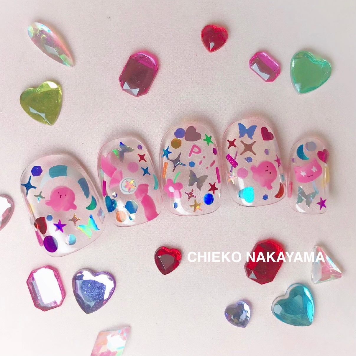 なかやまちえこ on LIPS 「タコピー🐙⠀⠀365日ネイル63日め⠀たまには趣味にはしりまし..」(2枚目)