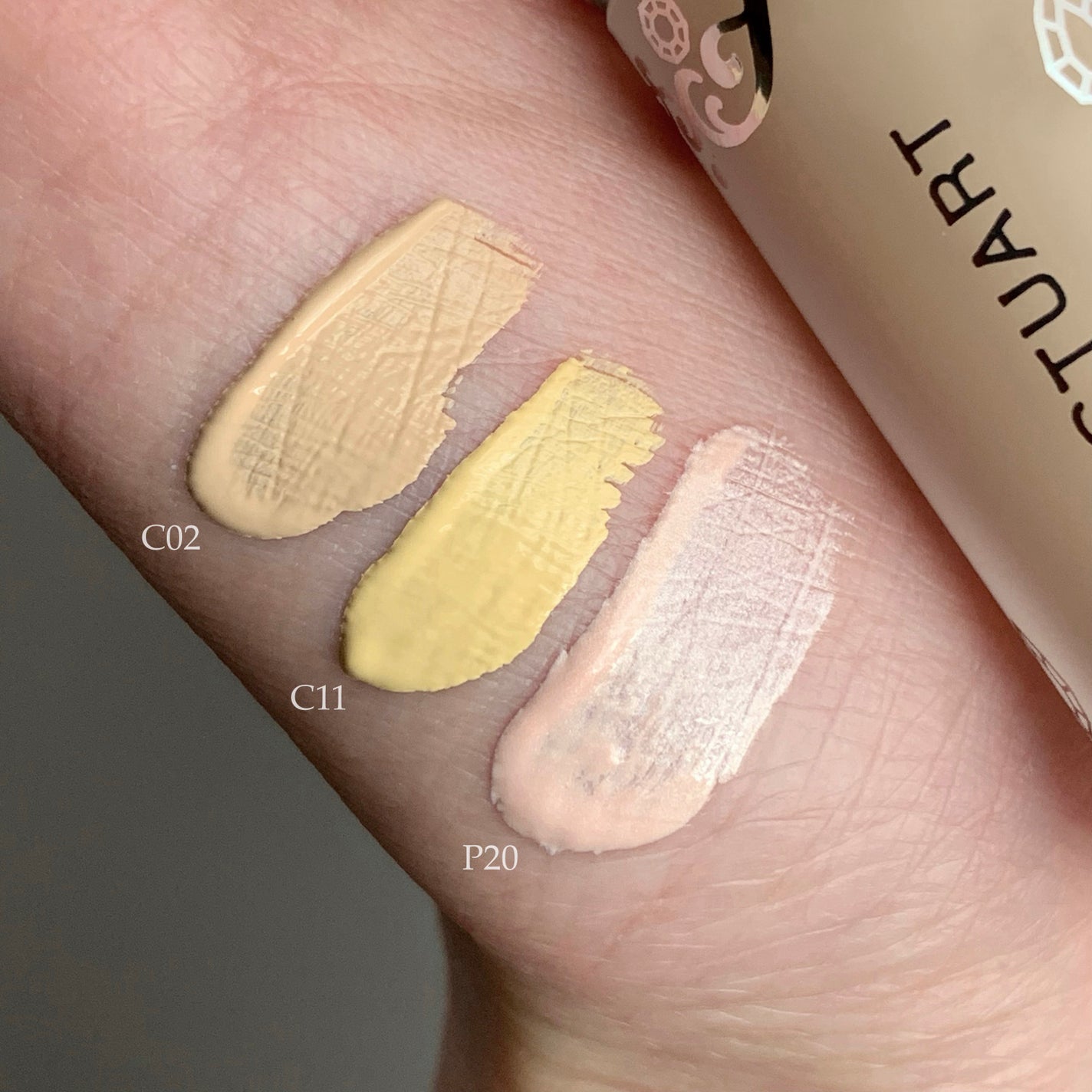 ダイヤモンドティップス コンシーラー<カバータイプ>/JILL STUART/リキッドコンシーラーを使ったクチコミ(3枚目)