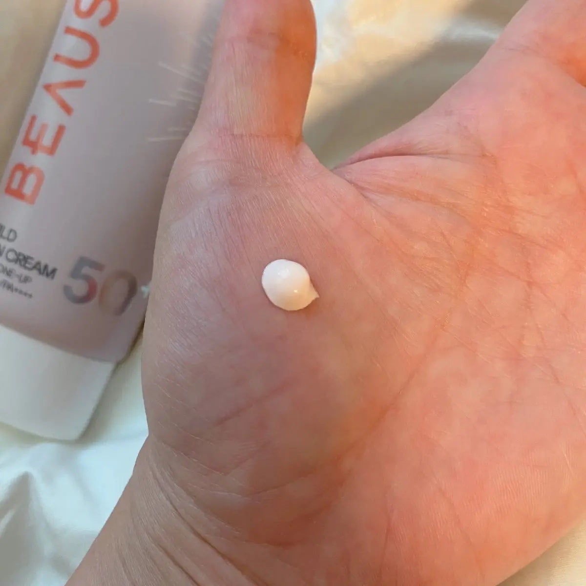 ピンクトーンアップマイルドサンクリーム/BEAUSTA/日焼け止めクリームを使ったクチコミ(2枚目)
