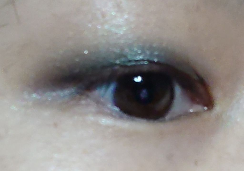 フルメタル シャドウ/YVES SAINT LAURENT BEAUTE/リキッドアイシャドウを使ったクチコミ（3枚目）