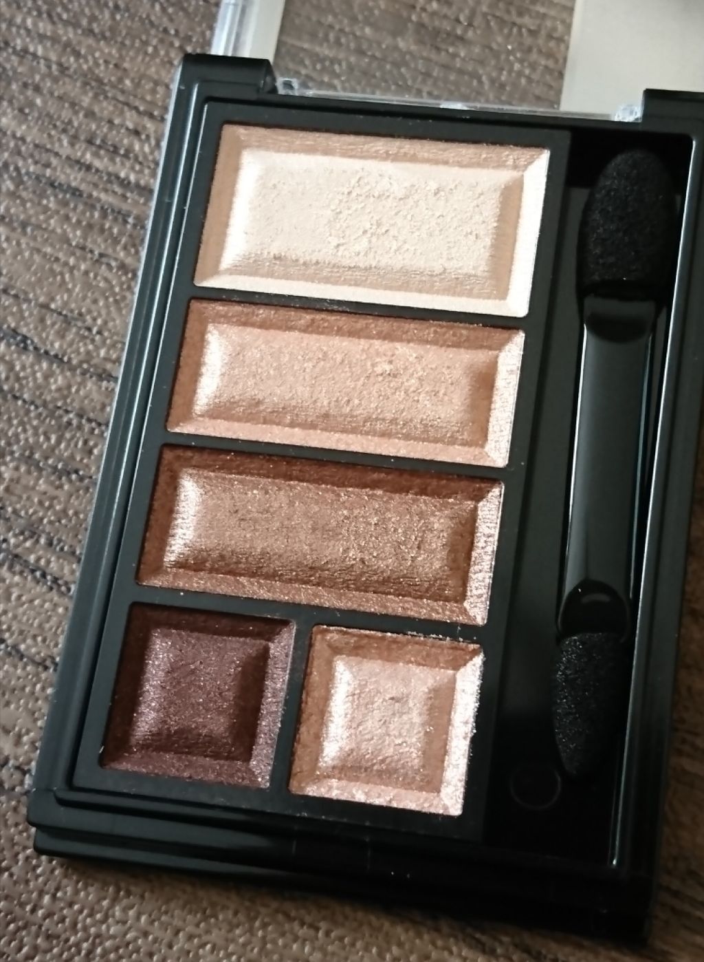 ショコラスウィート アイズ/リンメル ロンドン/アイシャドウパレットを使ったクチコミ（2枚目）