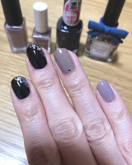 AT濃密グラマラスネイルエナメル/Art Collection/マニキュアを使ったクチコミ(4枚目)