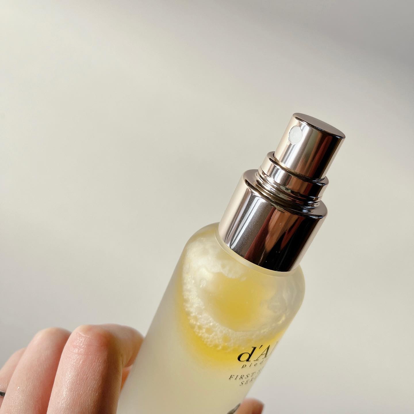 ダルバ ホワイトトリュフファーストスプレーセラム/ダルバ/ミスト状化粧水を使ったクチコミ（3枚目）