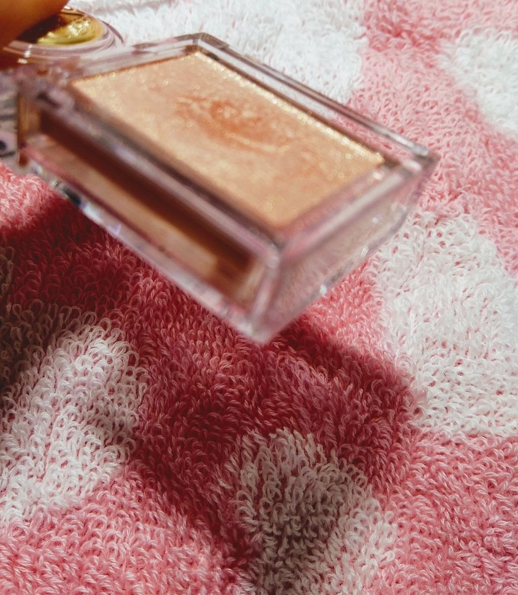 シャドーカスタマイズ/MAJOLICA MAJORCA/単色アイシャドウを使ったクチコミ（2枚目）