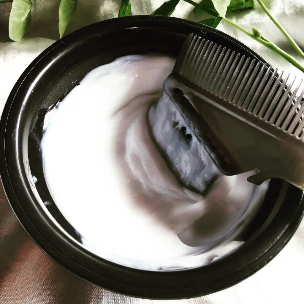 ♡ひぃちゃん♡ on LIPS 「自分に合った処方で、髪を傷めず染められるセルフヘアカラー😊WE..」(4枚目)