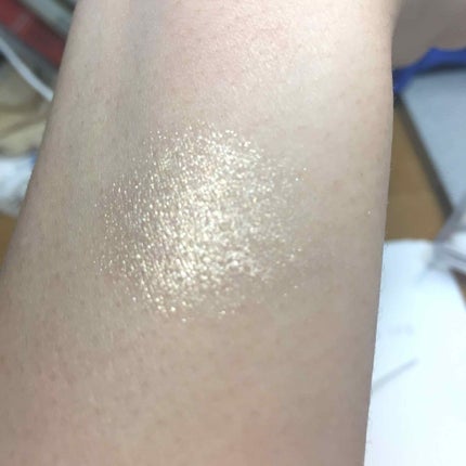 アイカラー フローデュウ/エレガンス クルーズ/ジェル・クリームアイシャドウを使ったクチコミ(3枚目)