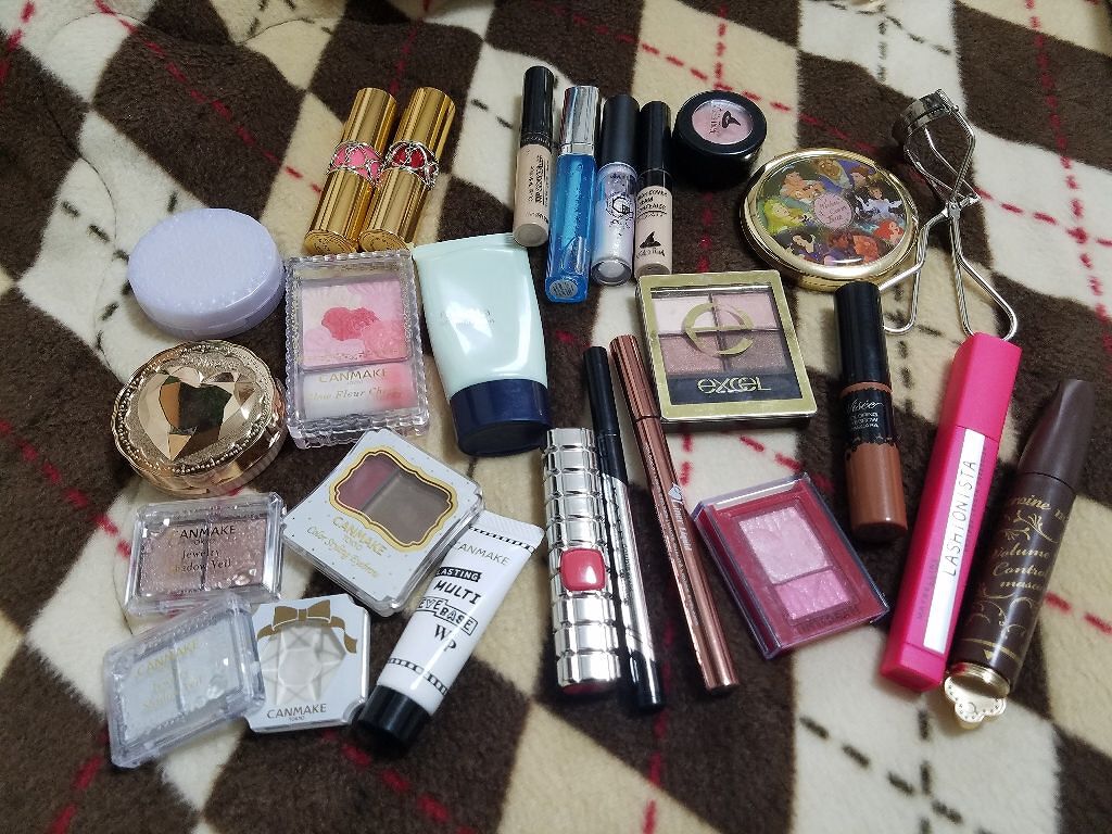 セルフィーフィックスピグメント/Witch's Pouch/単色アイシャドウを使ったクチコミ（1枚目）