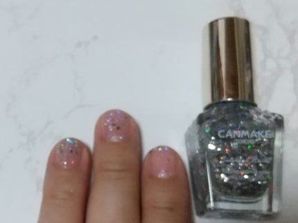 カラフルネイルズ/キャンメイク/マニキュアを使ったクチコミ(3枚目)