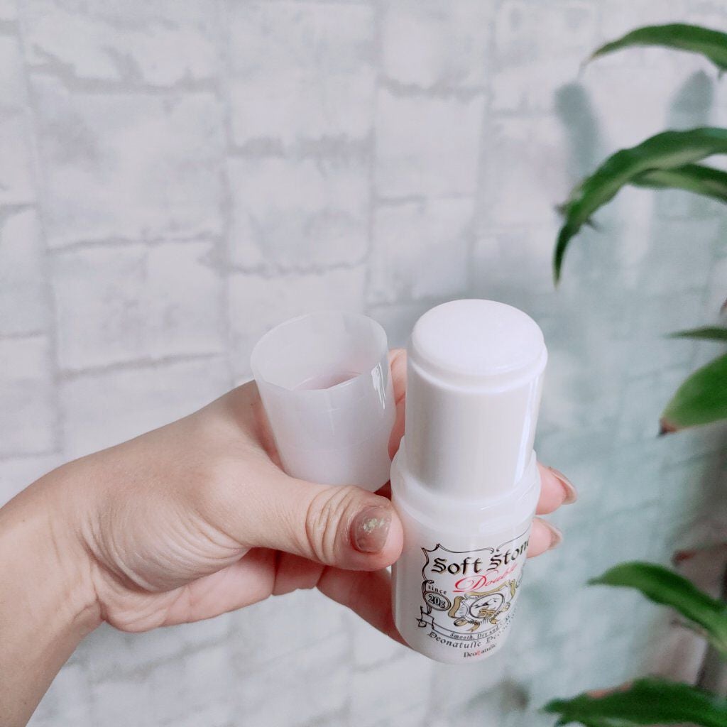 薬用ソフトストーンW/デオナチュレ/デオドラント・制汗剤を使ったクチコミ(3枚目)