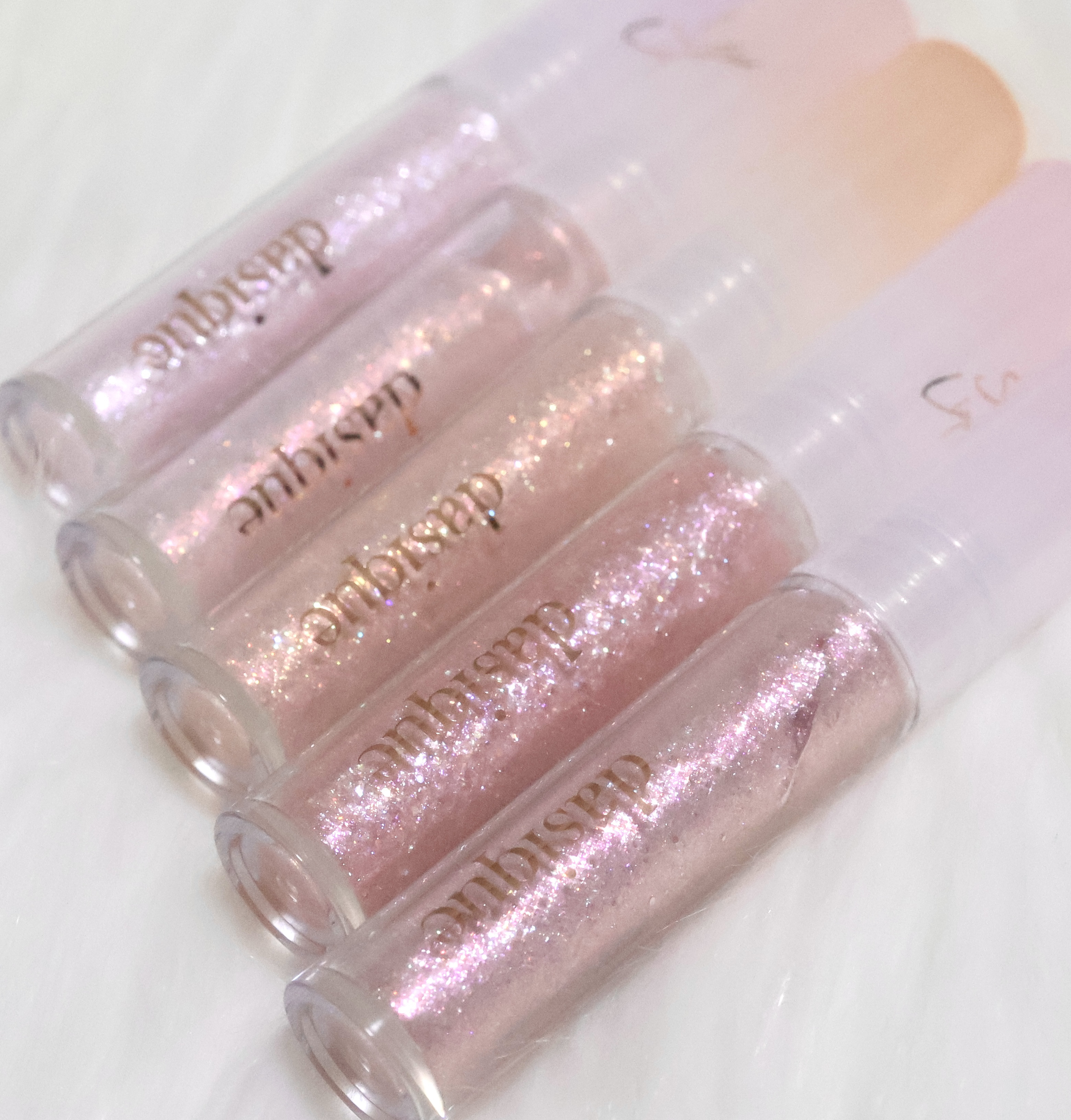 スターリットジュエルリキッドグリッター/dasique/グリッターを使ったクチコミ（1枚目）