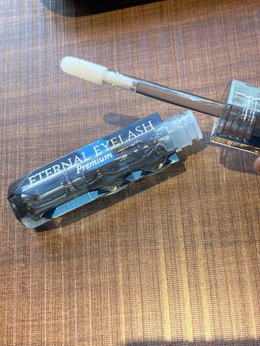 リュバンブラン エターナルアイラッシュプレミアムのクチコミ「ETARNAL EYELASH Premium
以前から愛用している　#エターナルラッシュ が.....」（1枚目）