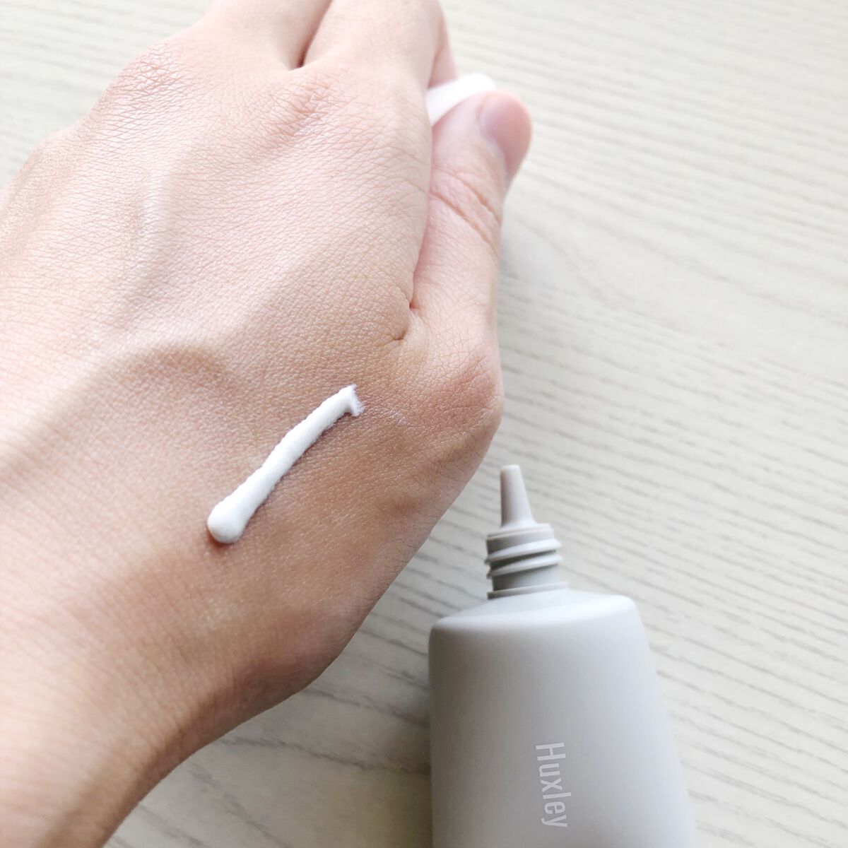 サンクリーム；ステイサンセーフ/Huxley/日焼け止めクリームを使ったクチコミ（2枚目）