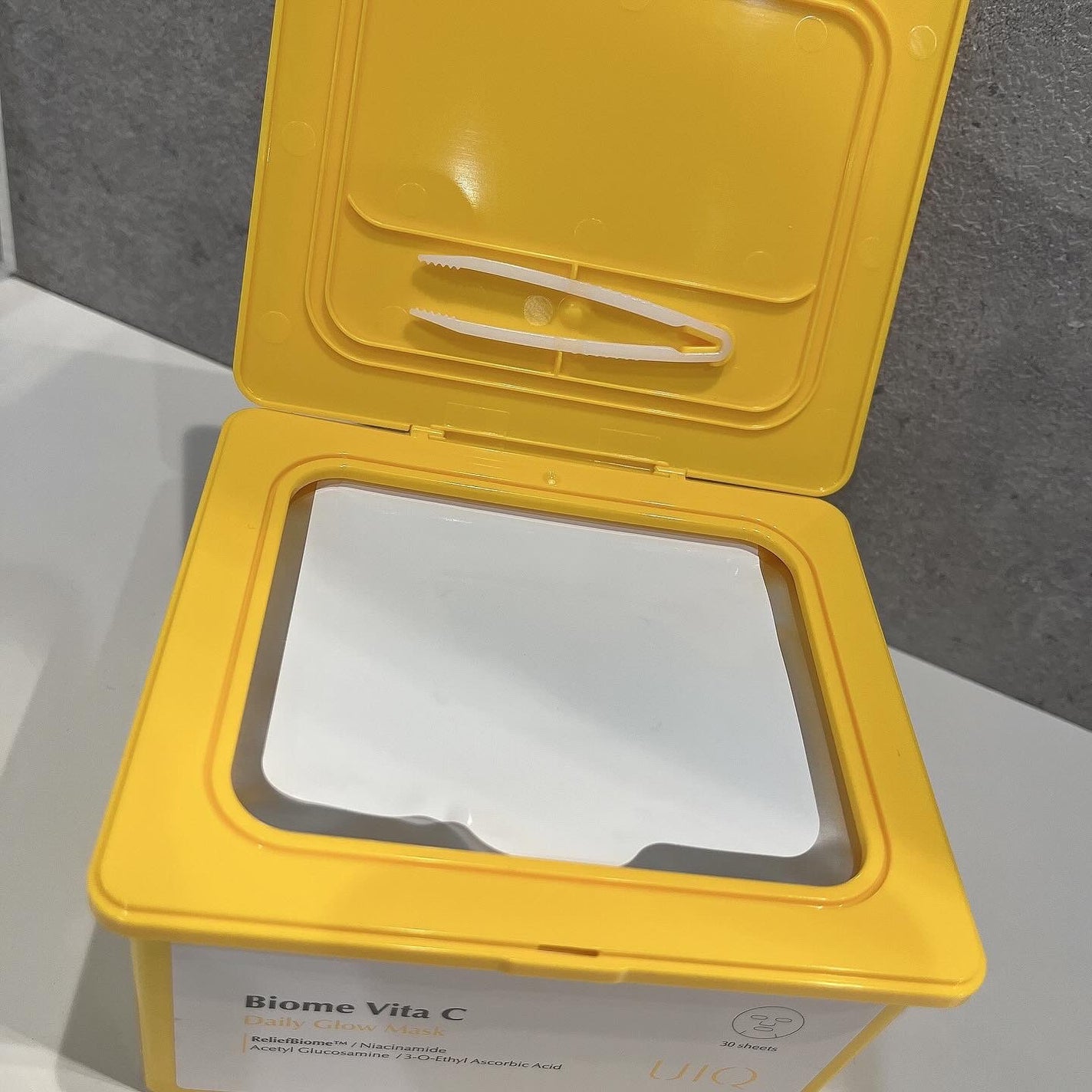 バイオームビタCグローデイリーシートマスク/UIQ/シートマスク・パックを使ったクチコミ(3枚目)