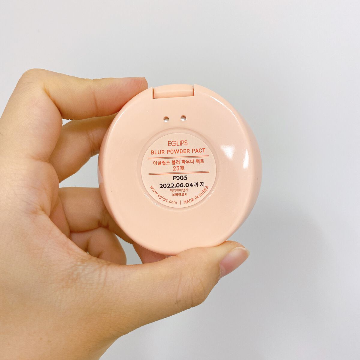 ブラーパウダーパクト ピーチエディション/EGLIPS/プレストパウダーを使ったクチコミ(9枚目)