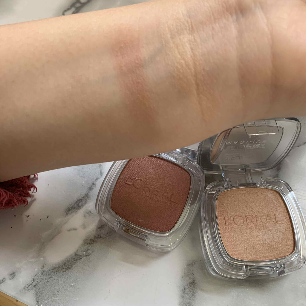 ルーセントマジック パウダーブラッシュ B2 スウィートコーラル/ロレアル パリ/パウダーチークを使ったクチコミ（2枚目）