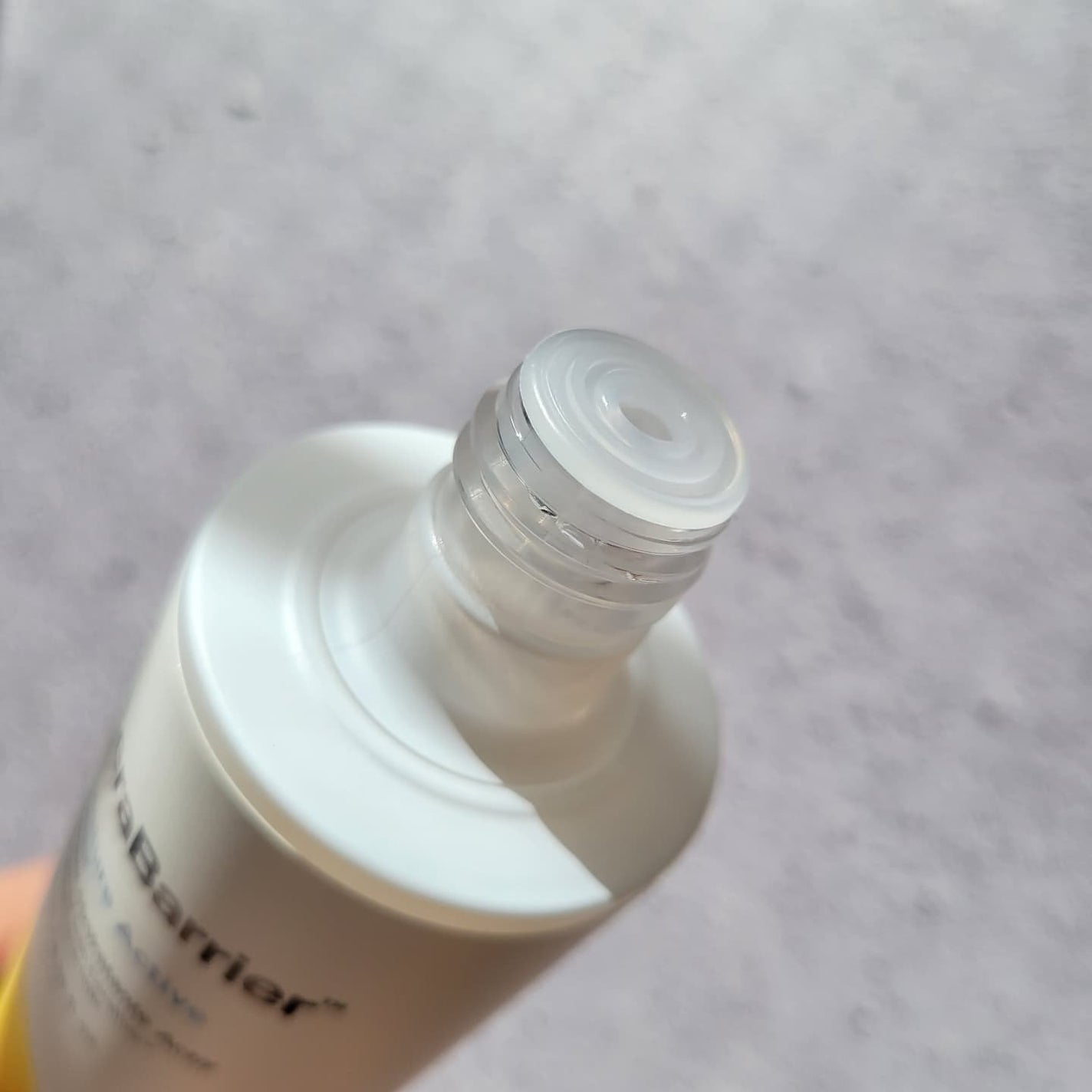 セラバリア モイスチャーアクティブ ミスト/HOLIKA HOLIKA/ミスト状化粧水を使ったクチコミ(2枚目)