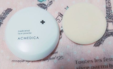 アクメディカ 薬用 フェイスパウダー クリア N/ナリスアップ/プレストパウダーを使ったクチコミ(1枚目)