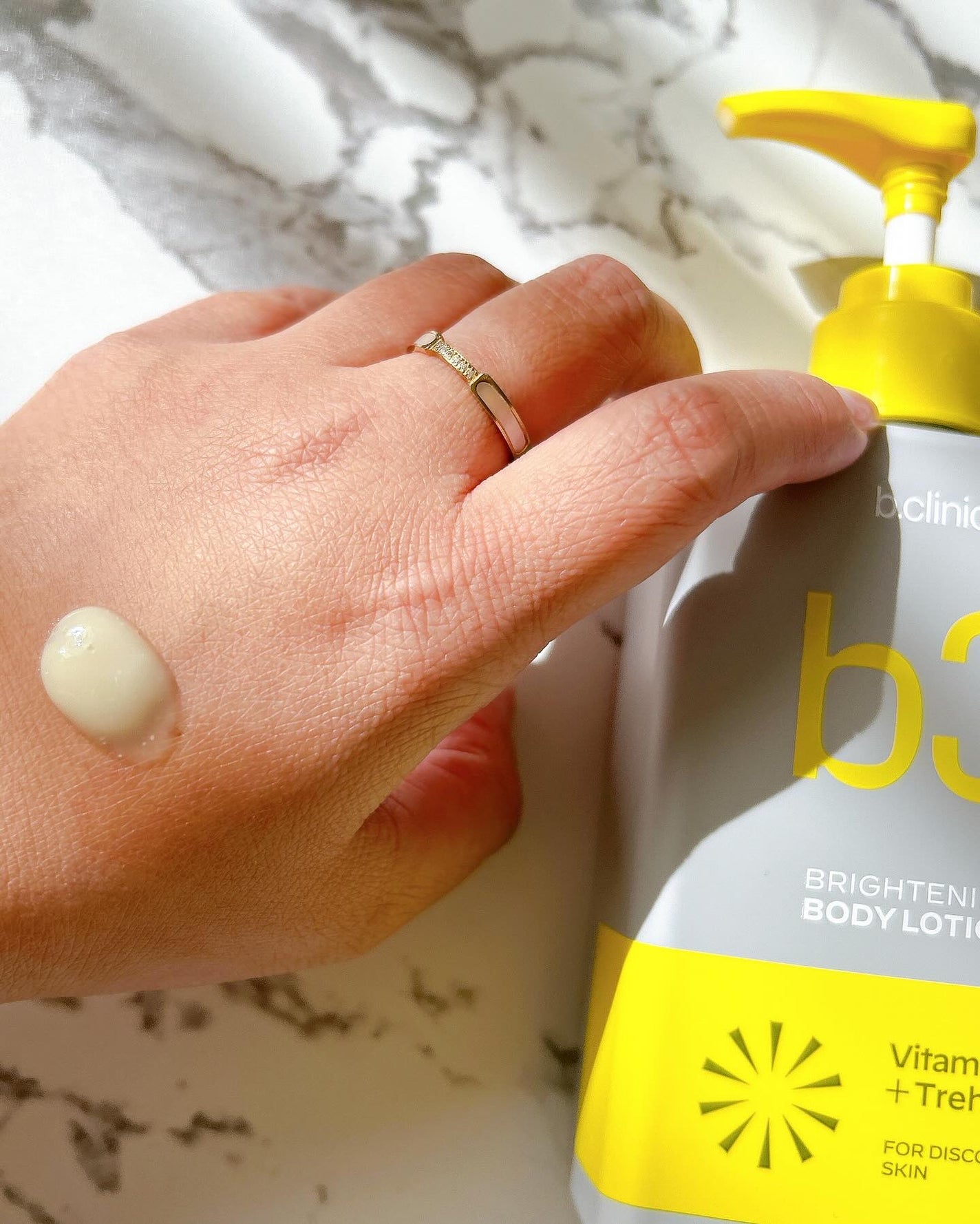 ナイアシンアミド 5% ボディローション/b.clinicx/ボディローションを使ったクチコミ(2枚目)