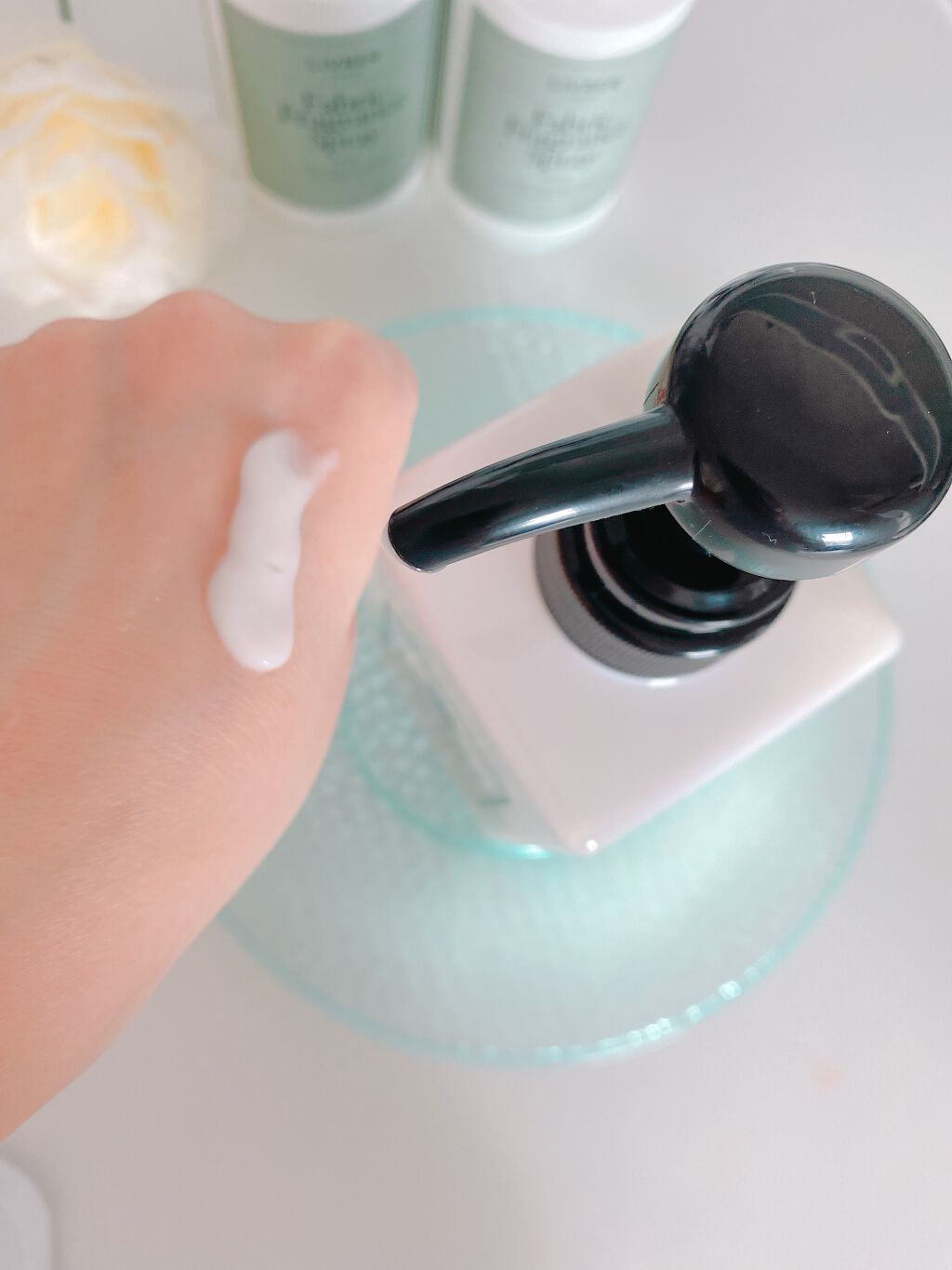 黒髪クリームシャンプー/KAMIKA/シャンプー・コンディショナーを使ったクチコミ（2枚目）