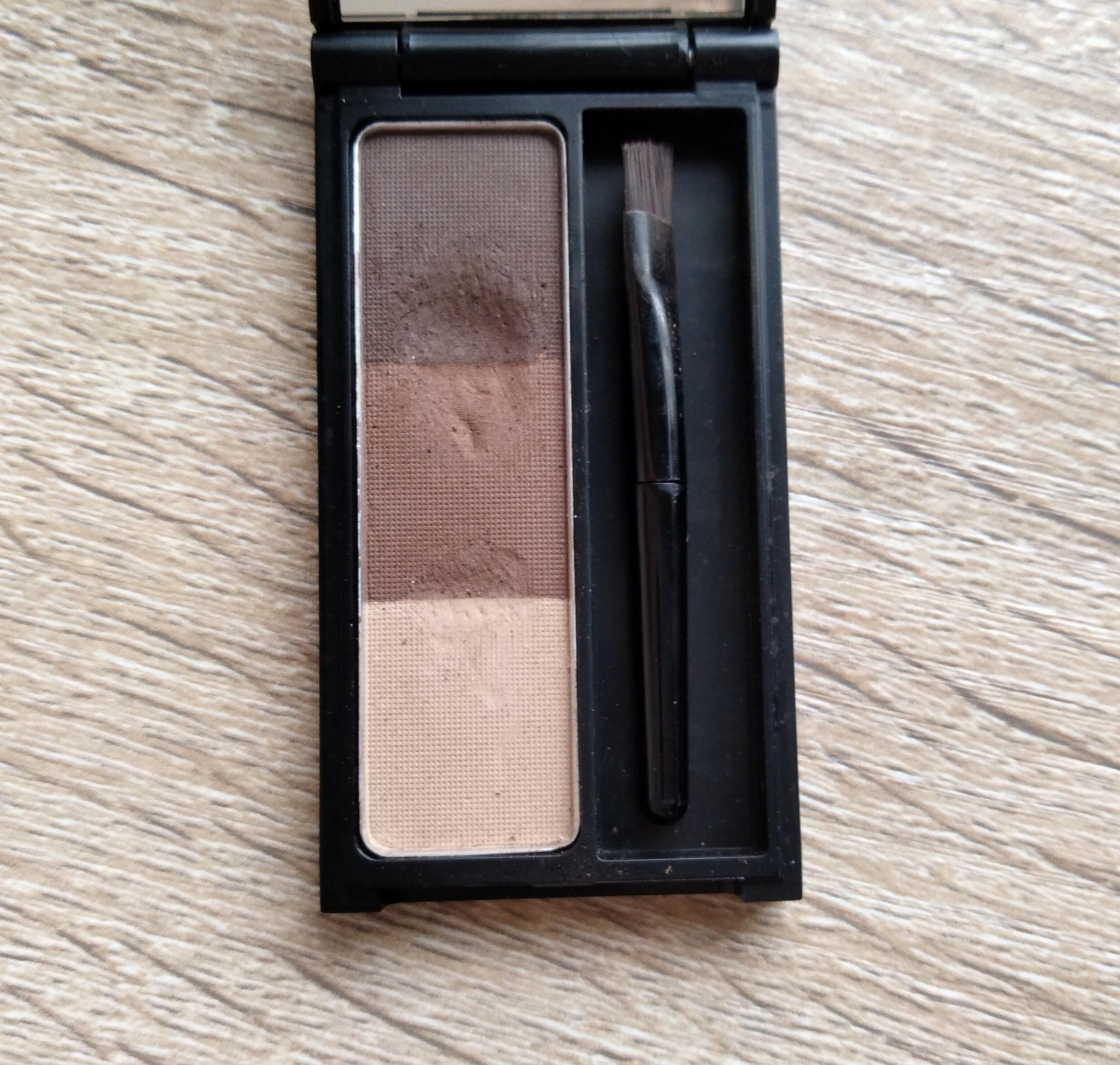 UR GLAM　EYEBROW POWDER/U R GLAM/パウダーアイブロウを使ったクチコミ（3枚目）