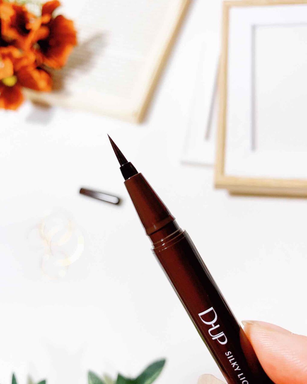 【旧品】シルキーリキッドアイライナーWP/D-UP/リキッドアイライナーを使ったクチコミ(3枚目)