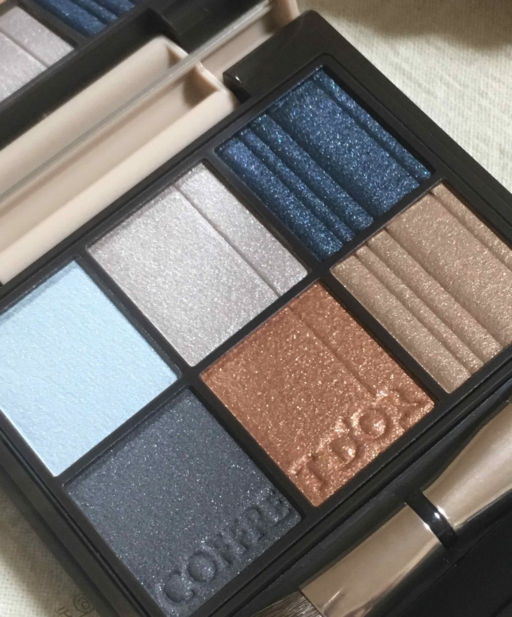 ミステリアスフォースアイズ/コフレドール/アイシャドウパレットを使ったクチコミ（3枚目）