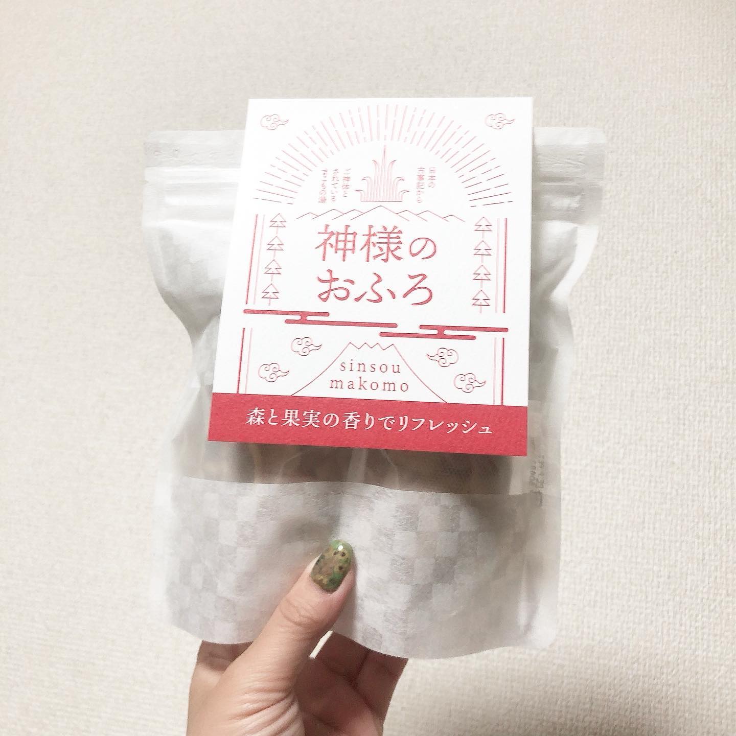 神さまのおふろ/まこもプロジェクト/生薬系入浴剤を使ったクチコミ（2枚目）