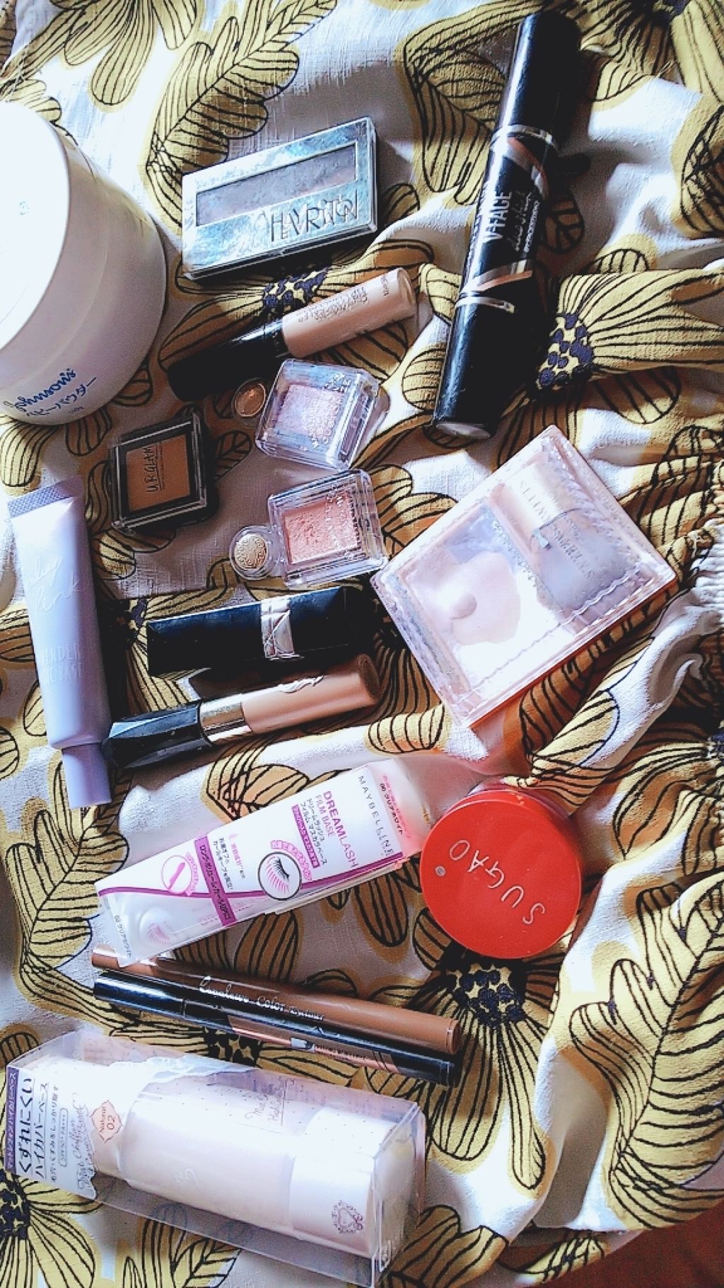 マットシフォン UVホワイトニングベースN/KiSS/化粧下地を使ったクチコミ（1枚目）