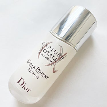 Dior 【旧】カプチュール トータル セル ENGY スーパー セラムのクチコミ「

こんにちは。
コスメライターのhdayslifeです♡

今回はDiorで1番有名だと言っ.....」（2枚目）