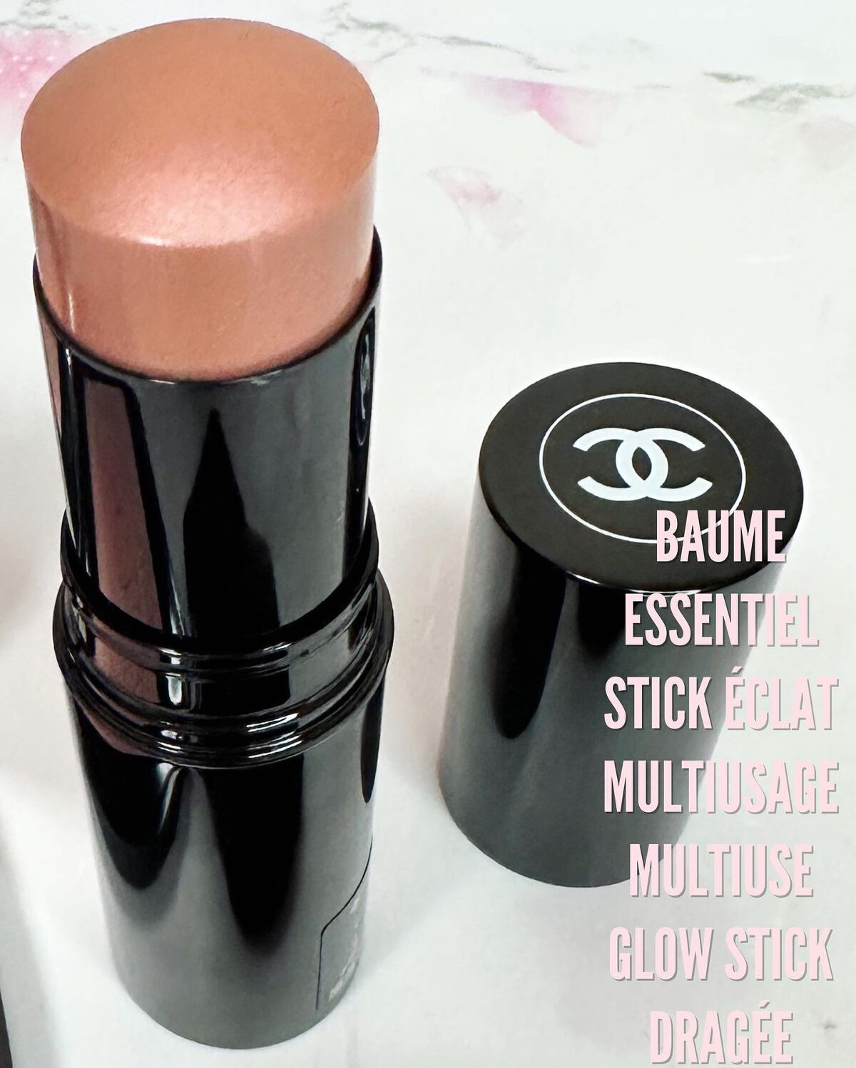 ボーム エサンシエル/CHANEL/スティックハイライトを使ったクチコミ(3枚目)