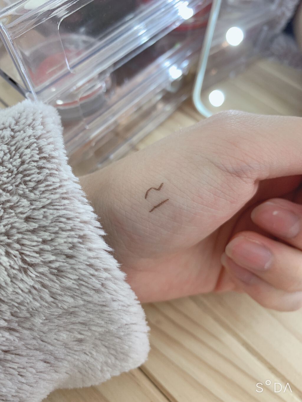 コンシャスライナーカラー/KATE/リキッドアイライナーを使ったクチコミ（3枚目）