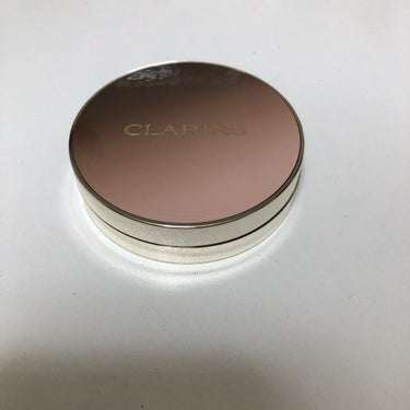 オンブル ４/CLARINS/パウダーアイシャドウを使ったクチコミ（1枚目）