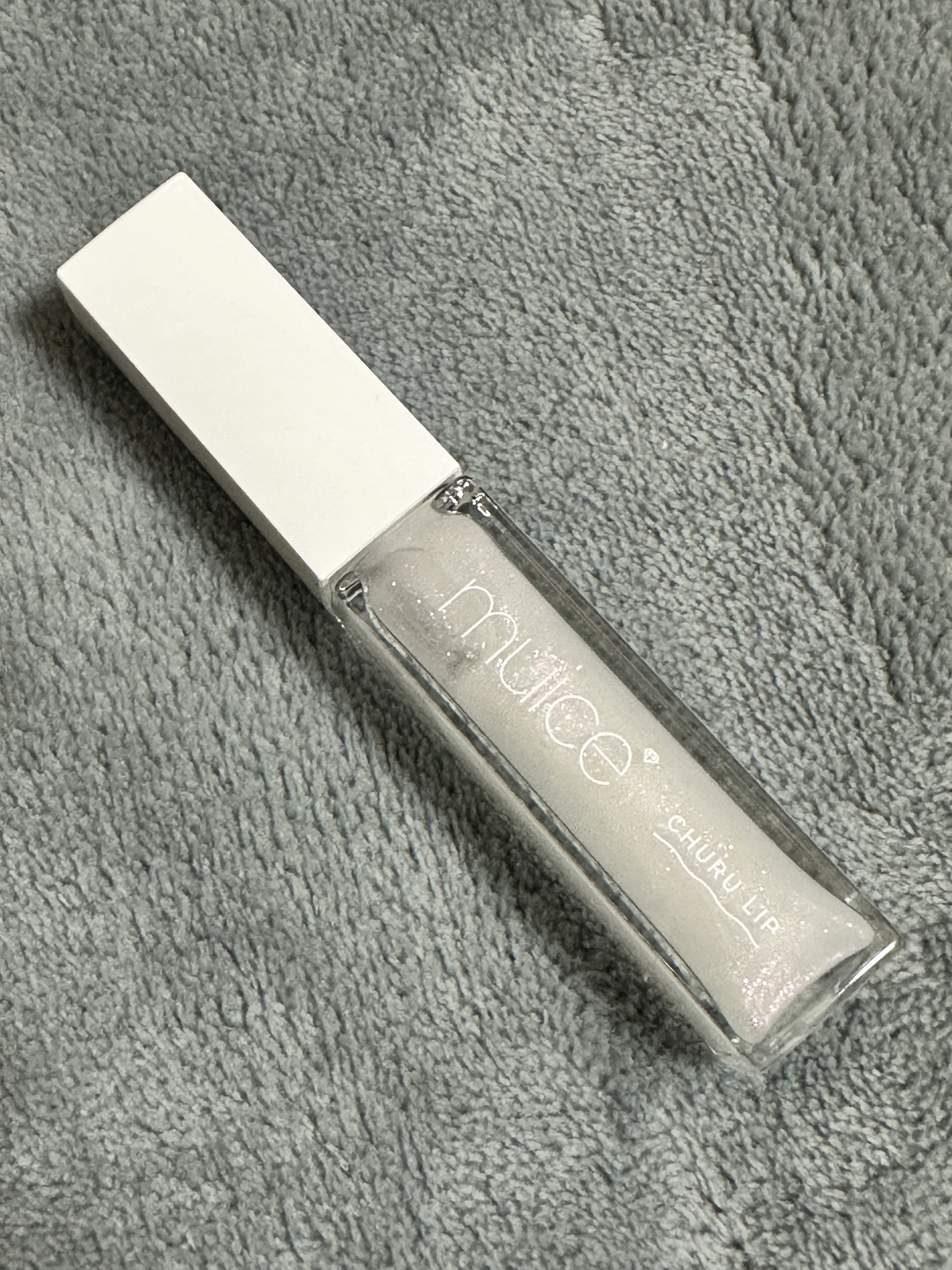 #muice #ちゅるリップランパー #スノーキャンディ
#ポップアップ #限定 #ホワイト× #ピンクラメ
今年の11月に開催された
#muiceland #ミュアイスランド で
GETしたカラーです！
モーヴピンクのが気になってたんだけ