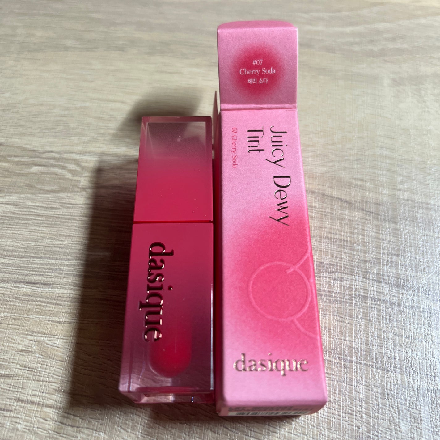 ジューシーデュイティント/dasique/リップティントを使ったクチコミ(1枚目)