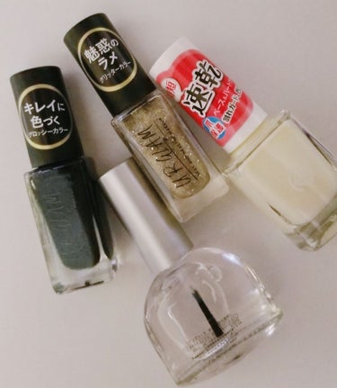 UR GLAM　COLOR NAIL SELECTION/U R GLAM/マニキュアを使ったクチコミ（3枚目）