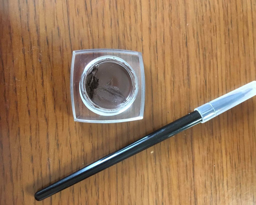 MAYBELLINE NEW YORK ラスティング ドラマ ジェル ライナーのクチコミ「私が長年愛用しているアイライナーを紹介します！！！

メイベリンさんの
ラスティング ドラマ .....」（2枚目）