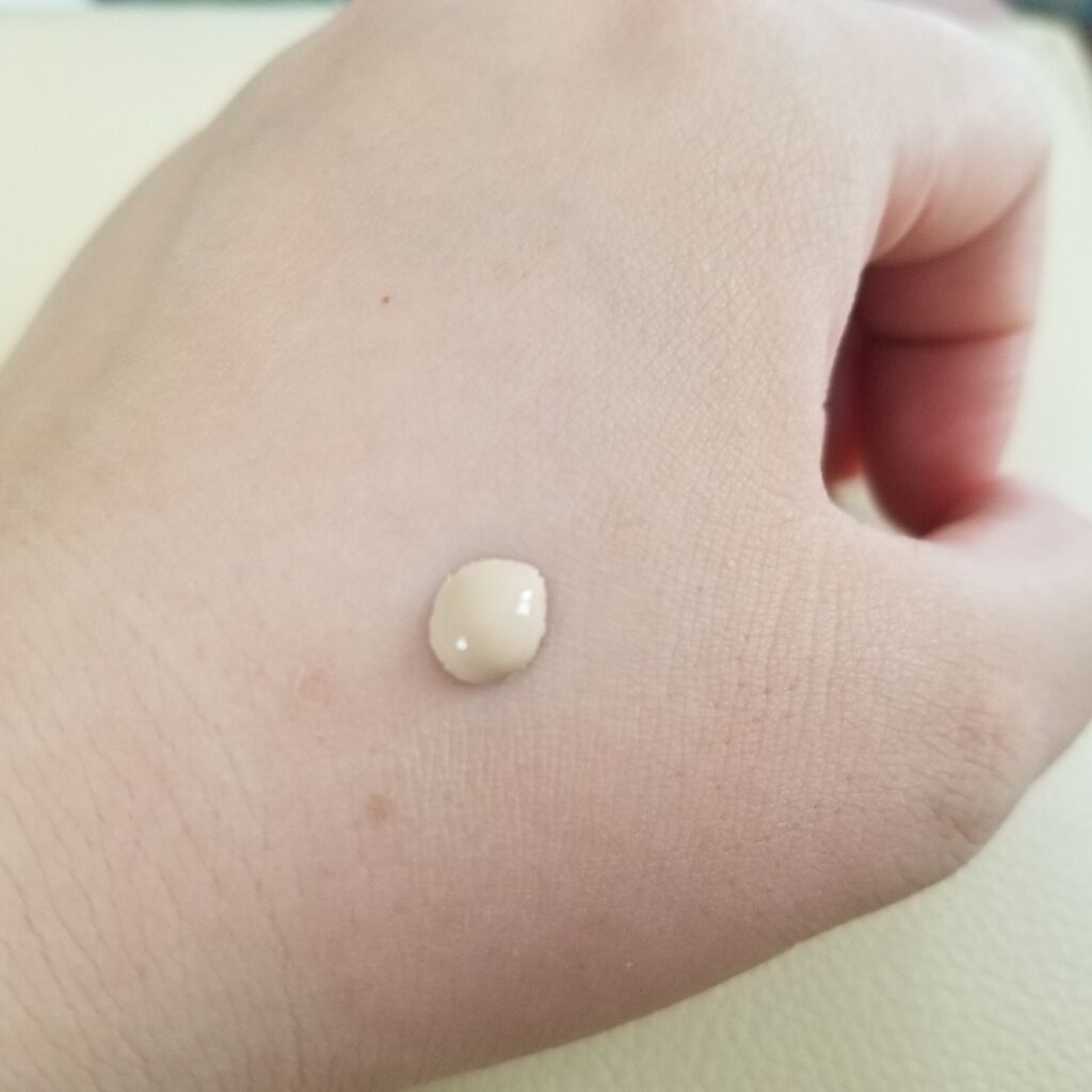 Skin Base Foundation/Illamasqua/リキッドファンデーションを使ったクチコミ(4枚目)